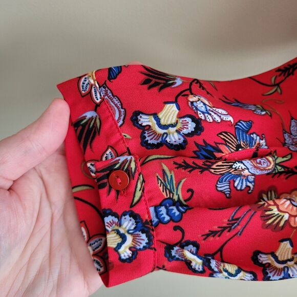 Chelsea & Theodore Womens Blouse Plus Size XXL Red Floral Print Crossover Hem - Picture 5 of 10